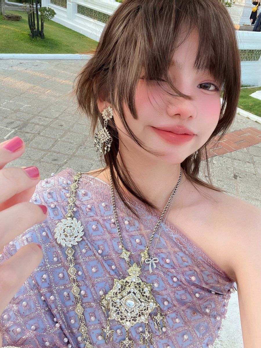 mei tweet media