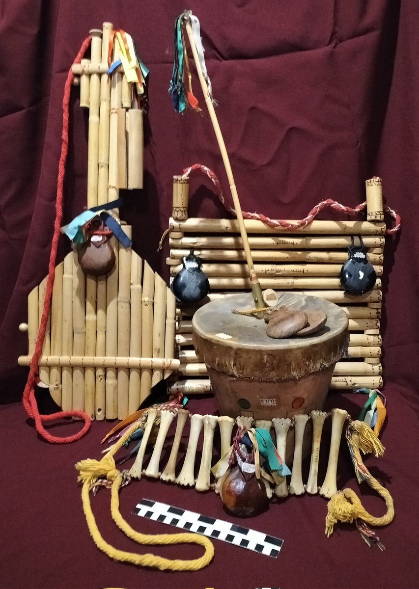PepeMolt's tweet photo. #Otra forma de hacer sonar las #CASTAÑUELAS.
#Idiófonos raspados y #membranófono de fricción indirecta. #España.
Another way o playing #CASTANETS. #Spain.
Constructor/Maker:#PepeMoltó
#Patrimonio. #Heritage. https://t.co/flZ4ZEqTmz