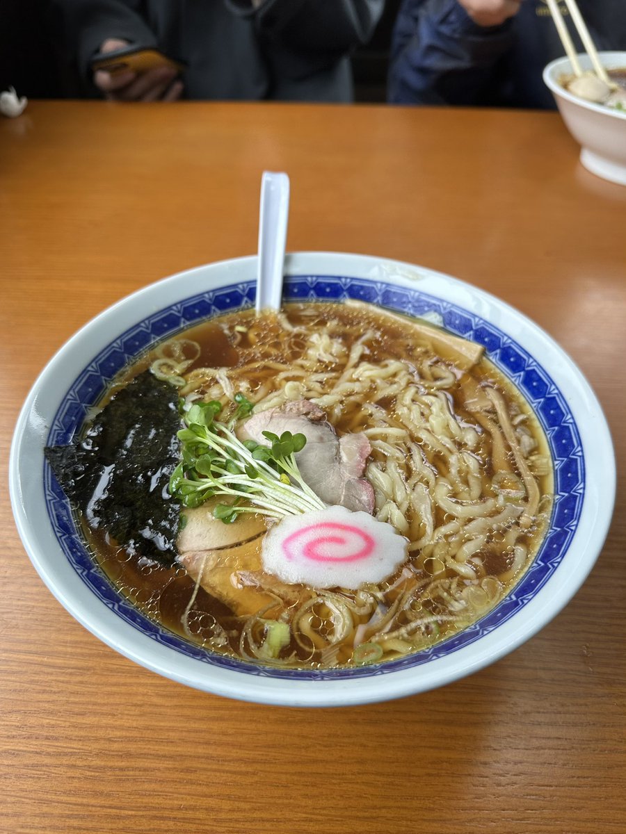栃木県那須塩原市
手打中華玲

手打中華

大盛りで美味しく頂きました🍜
