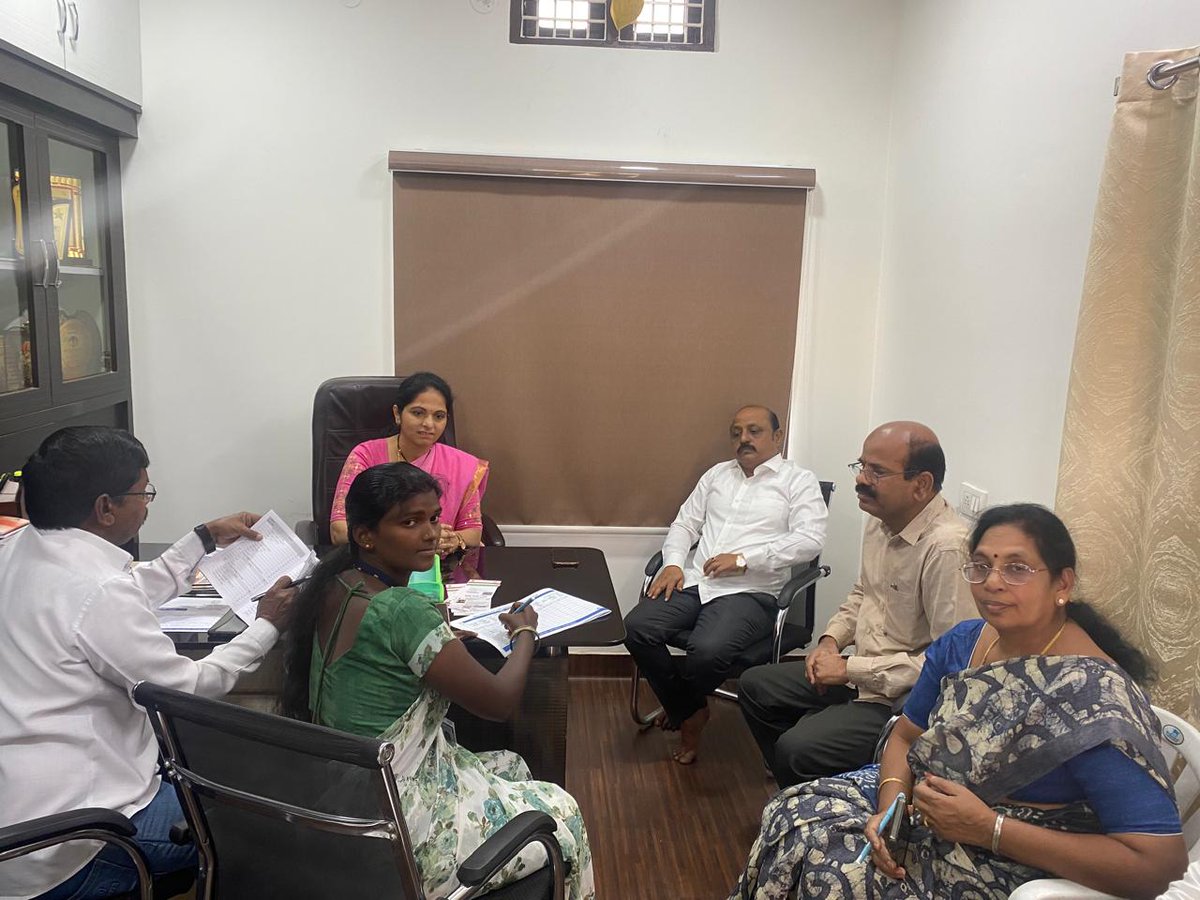 DC CHANDANAGAR (@dc21ghmc) on Twitter photo Good afternoon sir SEEPAC SURVEY-2024 in circle-21 chandanagar At Honble corporator Mrs .Manjula Raghunath Reddy at her home Reddy colony div. 110 Chandanagar visited Mayank Mittal IAS, sir observer kp & SLP zone, zc sir SLp,Dc-21,Dpo-21,Amc's Regards
Dc-21 Chandanagar <a href="/ZC_SLP/">ZC SERILINGAMPALLY ZONE GHMC</a> Good afternoon sir SEEPAC SURVEY-2024 in circle-21 chandanagar At Honble corporator Mrs .Manjula Raghunath Reddy at her home Reddy colony div. 110 Chandanagar visited Mayank Mittal IAS, sir observer kp & SLP zone, zc sir SLp,Dc-21,Dpo-21,Amc's Regards
Dc-21 Chandanagar <a href="/ZC_SLP/">ZC SERILINGAMPALLY ZONE GHMC</a>
