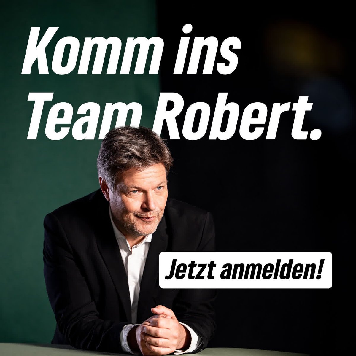 Ich bin Teil von Team Robert! Weil ich weiß, dass wir zusammen die Herausforderungen unserer Zeit meistern können. Bist du auch dabei? Melde dich jetzt direkt an! teilen.gruene.de/s/Mw08kDlc