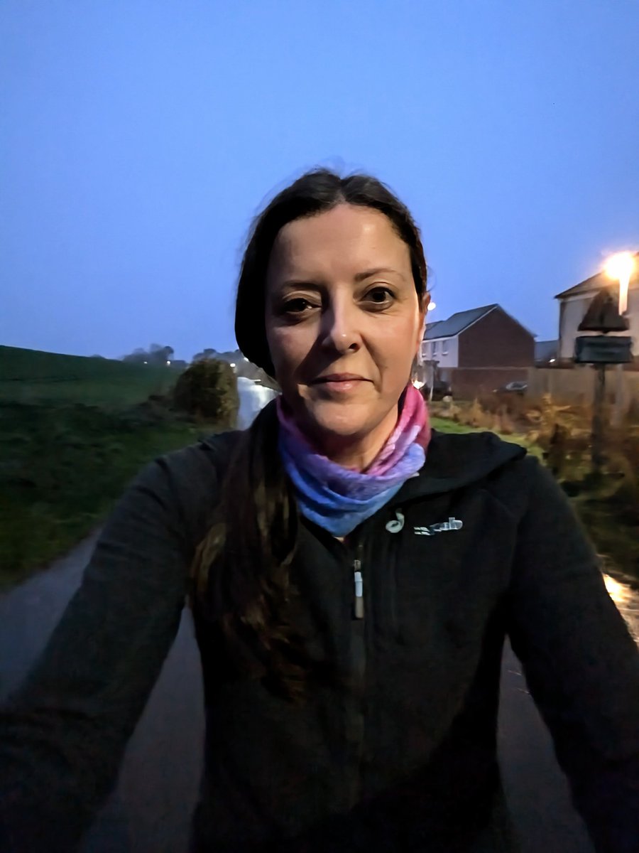 Justacarehomeg1's tweet image. 2.1 miles jogged this morning as my Nov #timetorun for @ParkinsonsUK  creeps to a close. Only a couple more days and I&apos;ll reach 30 miles and then I shall never run again....unless I&apos;m being chased by a tiger! 🤣