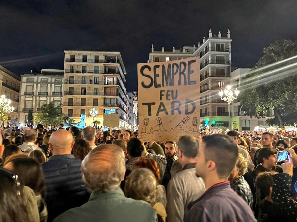 Akoe Educació tweet media