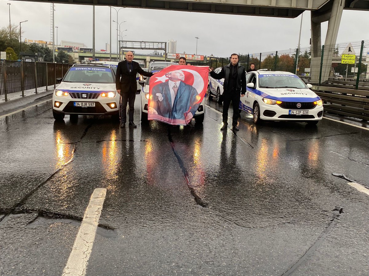trmasterguv's tweet photo. Her yıl olduğu gibi, Ulu Önder Atamızı Minnet ve Saygıyla Yad Ettik. https://t.co/o2VhtVlahl