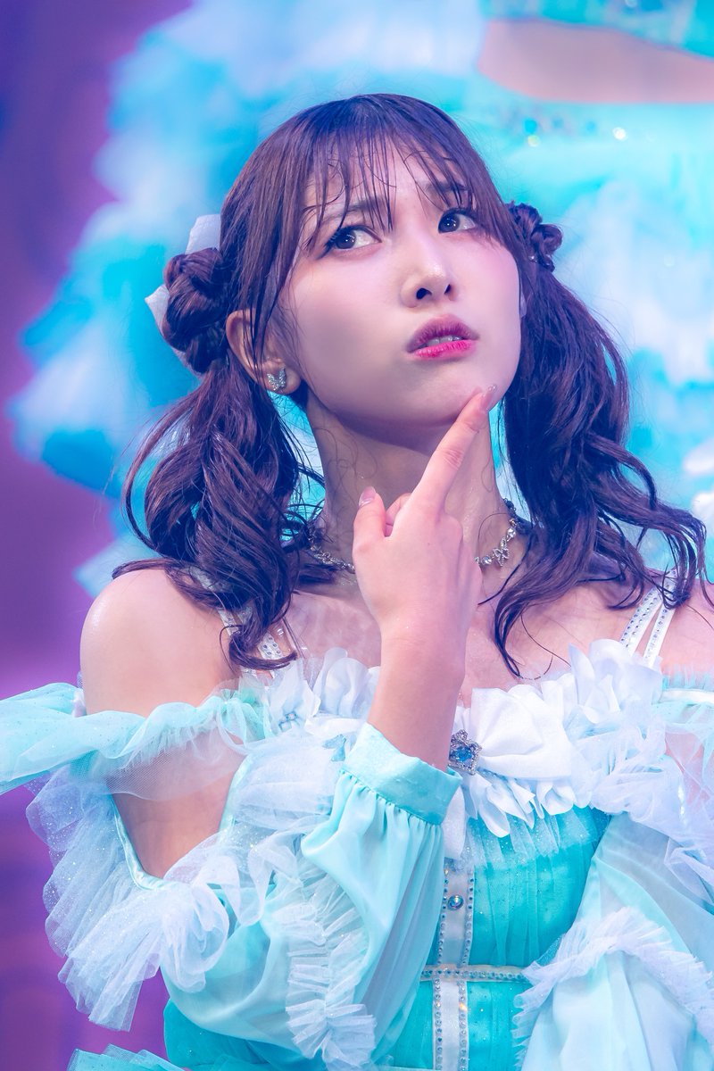 changkama_photo's tweet photo. 2024.11.9
≠ME全国ツアー追加公演2024
那覇文化芸術劇場なはーと

これやばいです

蟹沢萌子(@kanisawa_moeko )

#ノイミー全国ツアー追加公演2024 
#ノイミー
#ノイミー_カメコ
#蟹沢萌子 https://t.co/cjF2TxNqU7