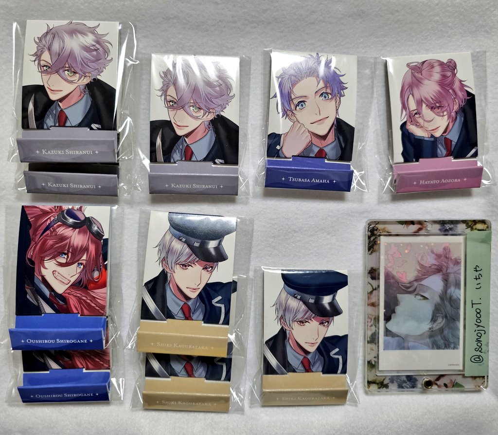 sonojyoooT's tweet photo. 【交換】スタスカ Starry☆Sky AGF 特典

譲)羊、錫也、龍之介、梓、誉、直獅、郁、琥太郎、一樹、翼、颯斗、桜士郎、四季

求)哉太、ヒロイン(月子)

郵送交換
各一で求めております。
よろしくお願い致します。 https://t.co/6iiZZ7vgOe
