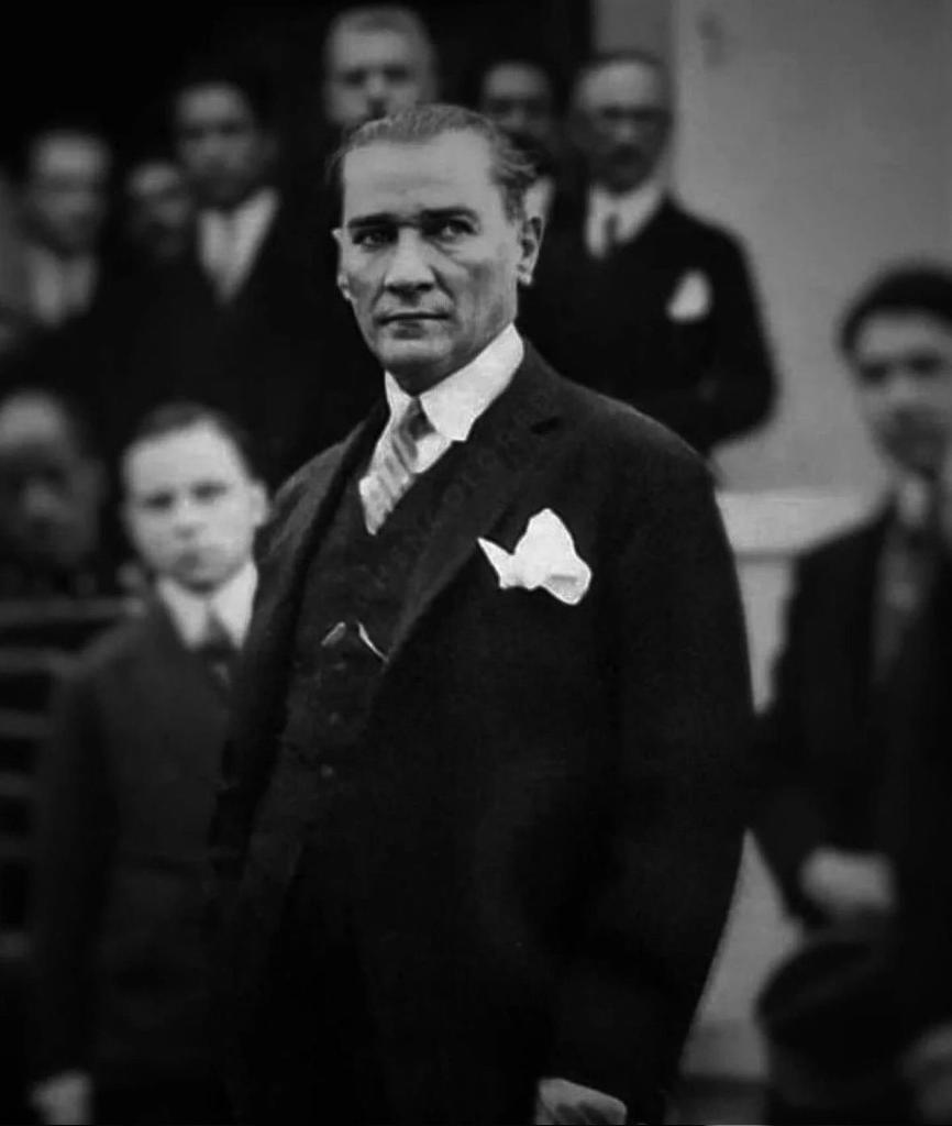 Unutursam kanım kurusun 
#OnKasım1938 
#OnKasım