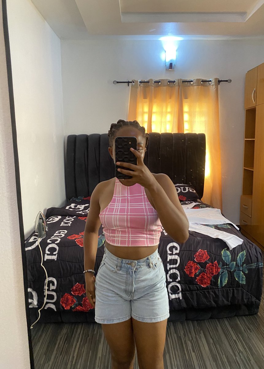 queenie_baybe's tweet photo. Quote with your last mirror picture 
Don’t air me.🥹 https://t.co/1ywOIvYKCz