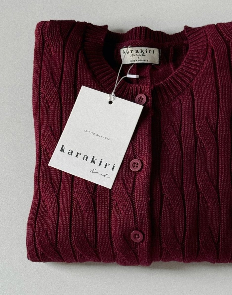 iyasudadeh_'s tweet photo. skrng pengen spill beberapa model cardigan yg bikin km tetap keliatan stylish gitu✨🌷 https://t.co/O9A2d4vXfP