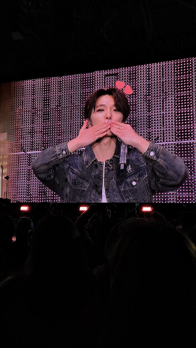 pauli 🏒🏎 tweet media