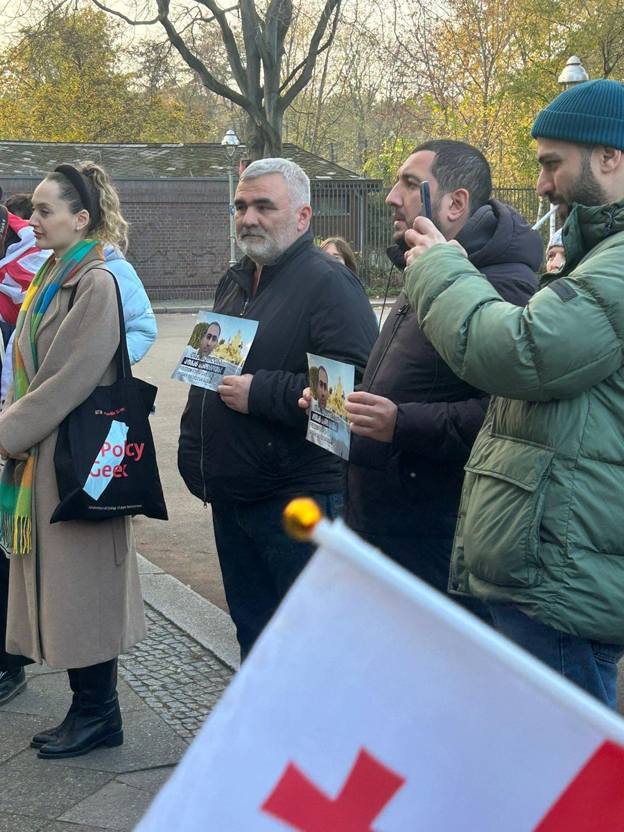 The #Georgian #opposition held a protest against the fake elections in front of the #Georgian embassy in #Berlin. 
We demand freedom for #Afgan #Sadygov, we supported him. 
<a href="/afqanmuxtarli1/">Afgan Mukhtarli</a> <a href="/ReporterOG/">Reporter ohne Grenzen</a> <a href="/Europarl_EN/">European Parliament</a> <a href="/amnesty/">Amnesty International</a> <a href="/hrw/">Human Rights Watch</a> <a href="/USAmbGermany/">Official account of the U.S. Ambassador to Germany</a> <a href="/presidentaz/">Ilham Aliyev</a>