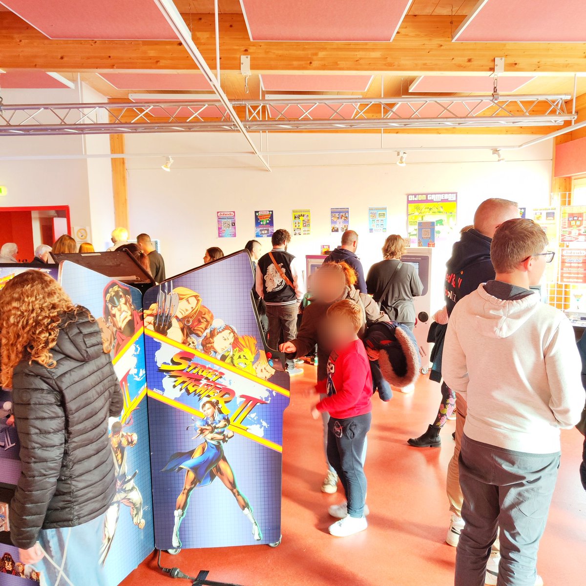 johndostudio's tweet photo. Avec + de 1000 visiteurs samedi, nous vous attendons encore plus nombreux à la Japan Paradise de Langres aujourd'hui de 10h à 18h !
Vous retrouverez sur le stand @wearearcadelegends /Johndo du #jeuvideo sur #bornearcade en accès libre et GRATUIT ! 🕹️👾🎮
#gameboy #retrogaming https://t.co/3KK2kkOfZ4