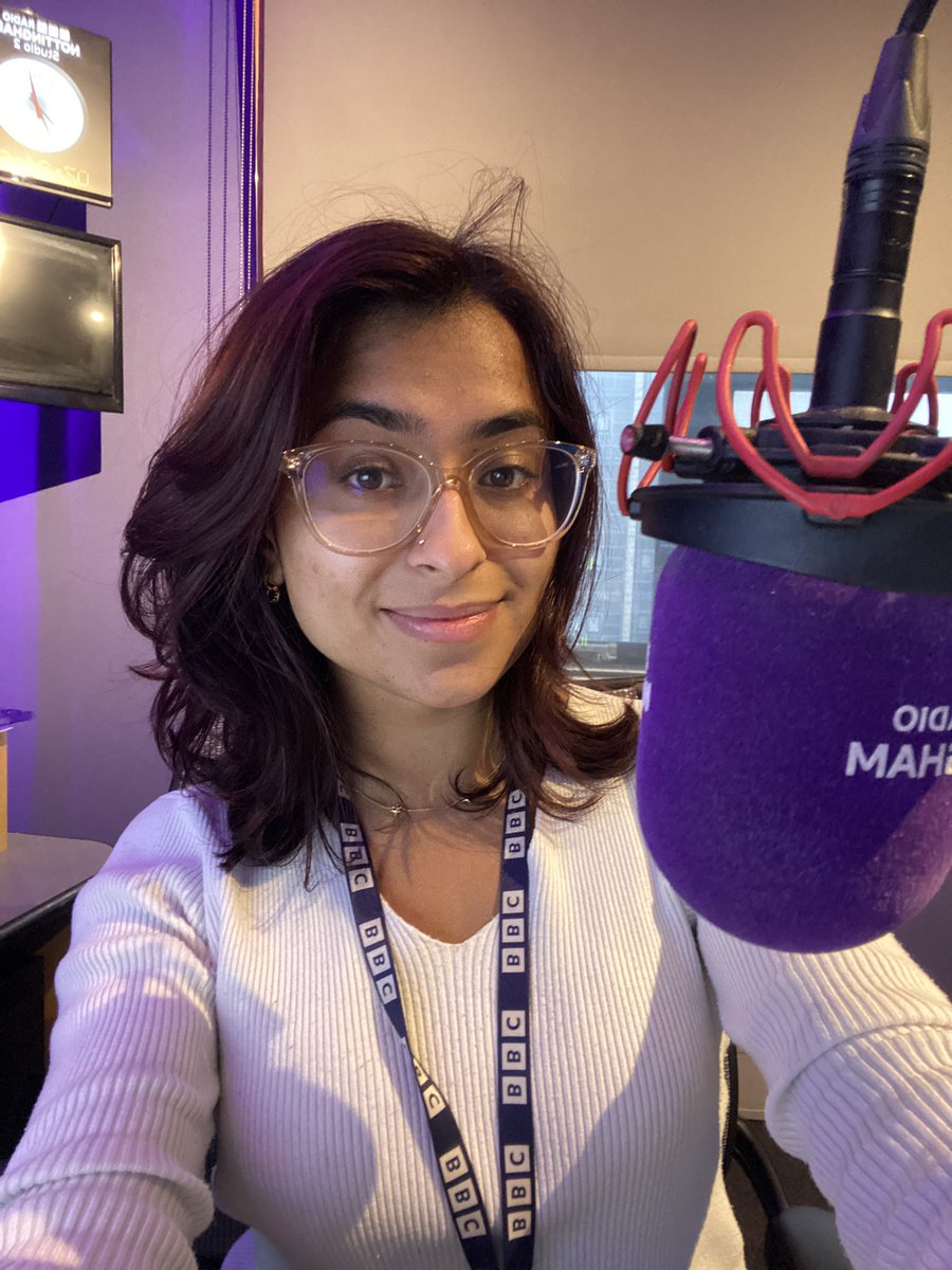 miyaaaz_'s tweet photo. it’s me doing the news on @BBCNottingham this morning until 1 🎙️ 

trying to adjust to the 6am start 😭

#bbcnews #bbcnottingham https://t.co/J8gAoG4sRW