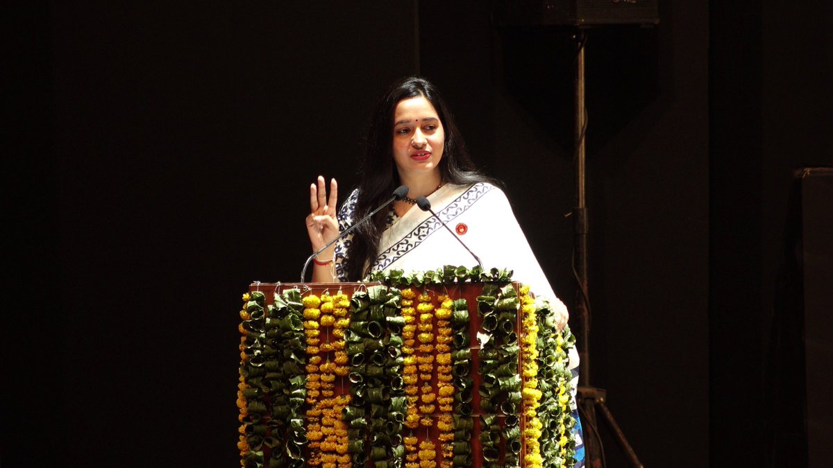 Educracy tweet media