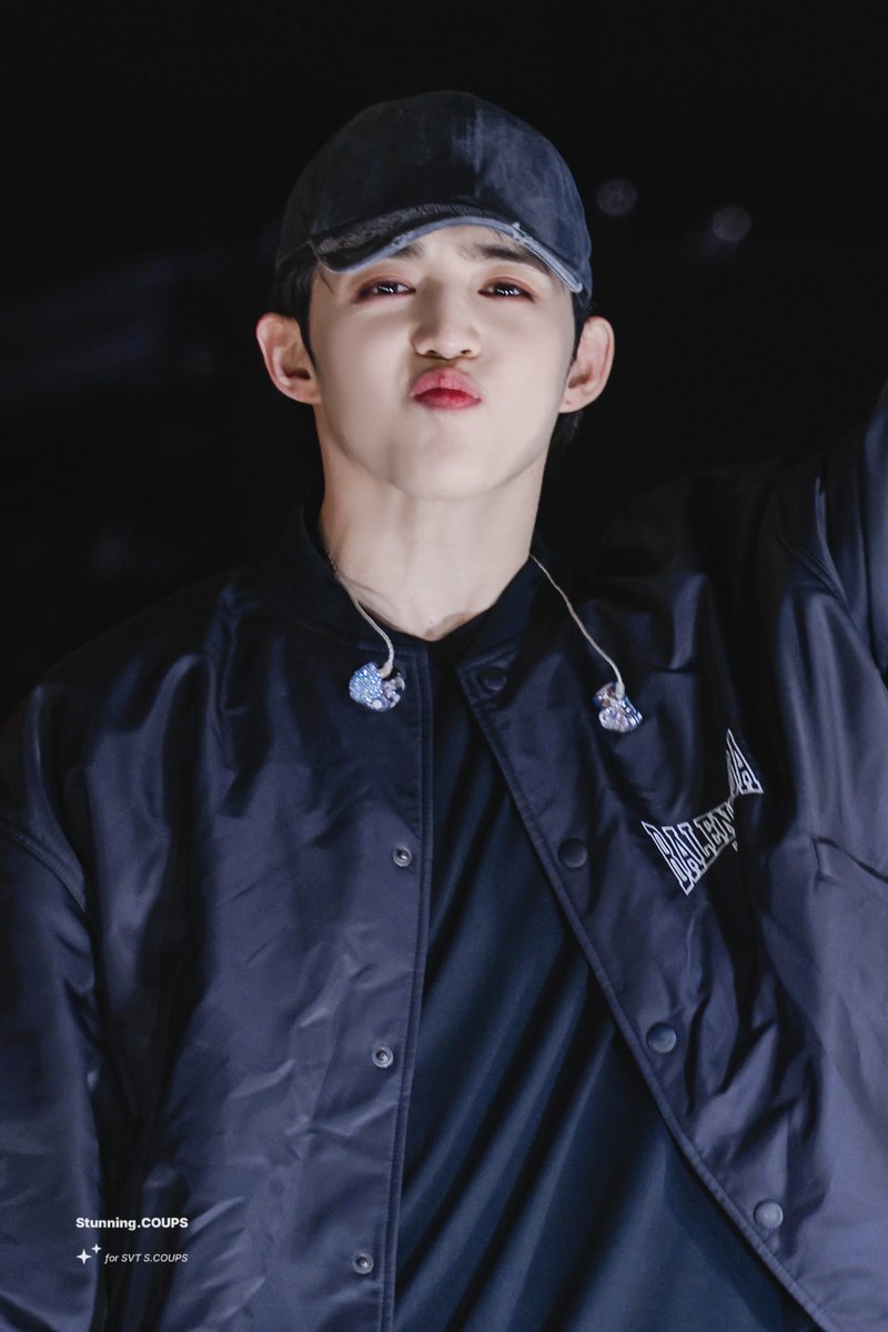 Stunning_COUPS's tweet photo. 241109 SEVENTEEN RIGHT HERE IN LOS ANGELES

😗😗😗

#에스쿱스 #SCOUPS 
#승철 #최승철 
#세븐틴 #SEVENTEEN
@pledis_17 https://t.co/RuLdeo3loa