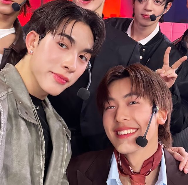 ♡ྀི ครัชออน ⚡️ tweet media