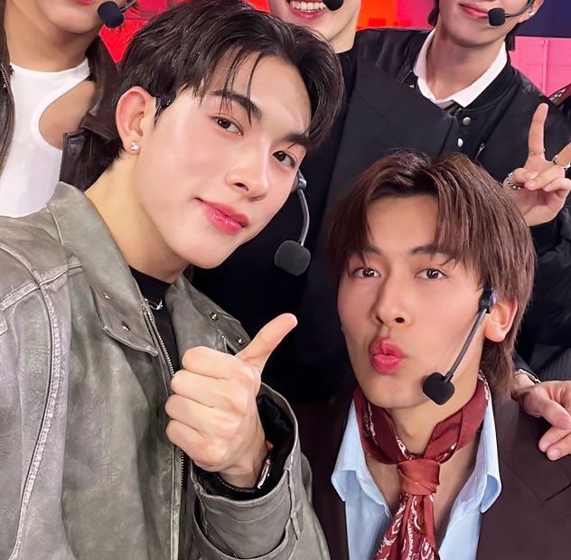 ♡ྀི ครัชออน ⚡️ tweet media
