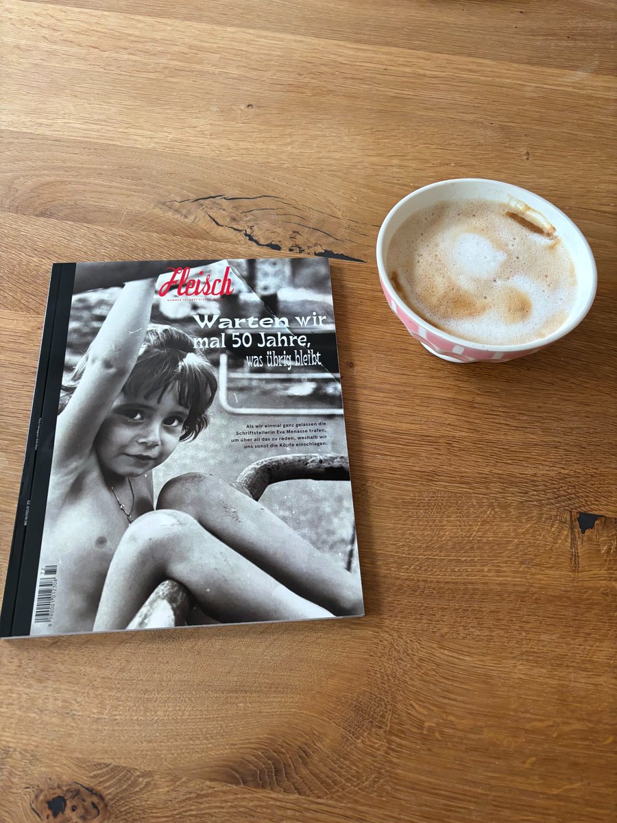 Julia Ortner (@julia_ortner) on Twitter photo Café au Lait vom Tiroler und dazu Lektüre aus dem Verlagshaus <a href="/markus_vgf/">Markus Huber</a>. Es gibt schlimmere Sonntage. Café au Lait vom Tiroler und dazu Lektüre aus dem Verlagshaus <a href="/markus_vgf/">Markus Huber</a>. Es gibt schlimmere Sonntage.