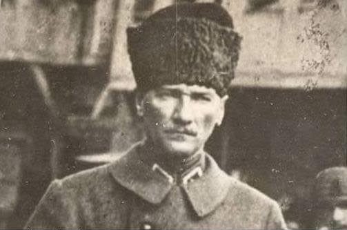 Vefatının yıl dönümünde Türk başbuğu Mustafa Kemal ATATÜRK’ü minnet ve saygıyla anıyorum. Hatırası, ömrünü adadığı milletinin gönlünde ilelebet yaşayacak.