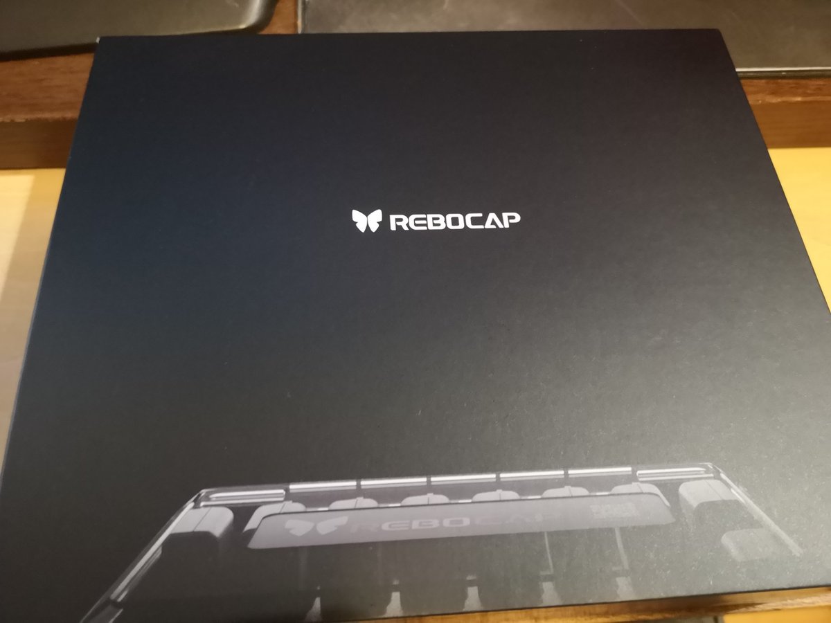yagi_ogg's tweet photo. REBOCAP届いた。フルトラやるぞ。 https://t.co/AWS2GTI3gM