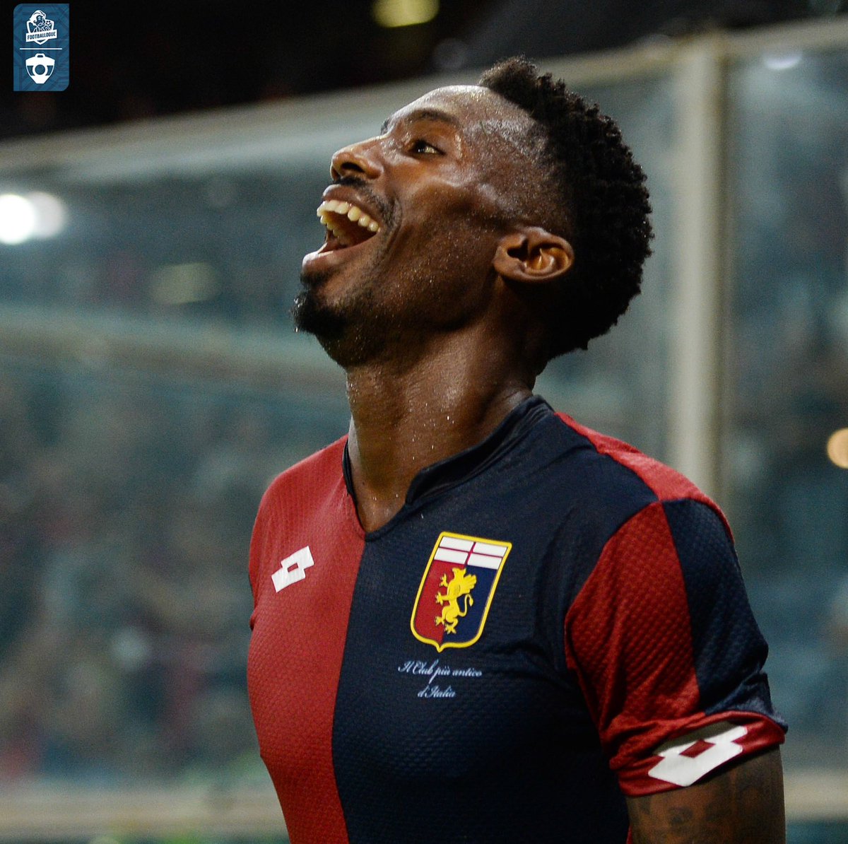 Footballogue's tweet photo. En octobre 2016, Ivan Jurić, l’entraîneur du Genoa, déclarait : « Quand ma femme me parle, je pense à Serge Gakpé. » !

C’est fou de dire ça ! 😂😂 https://t.co/HOUPepKN2A