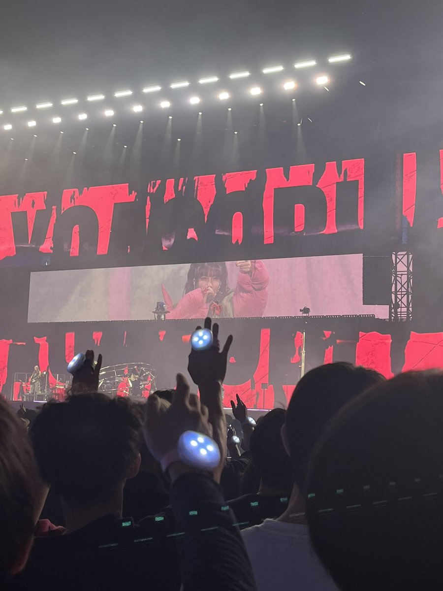 ryou891206's tweet photo. YOASOBI参加しました
2024.11.9 東京ドーム https://t.co/7eKBOSHWg6