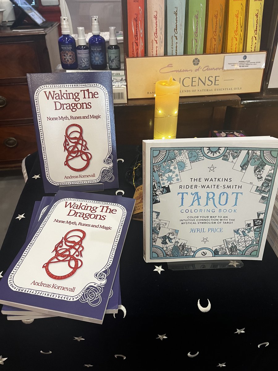 Day 2 of our Divination Weekend so far! 🤩