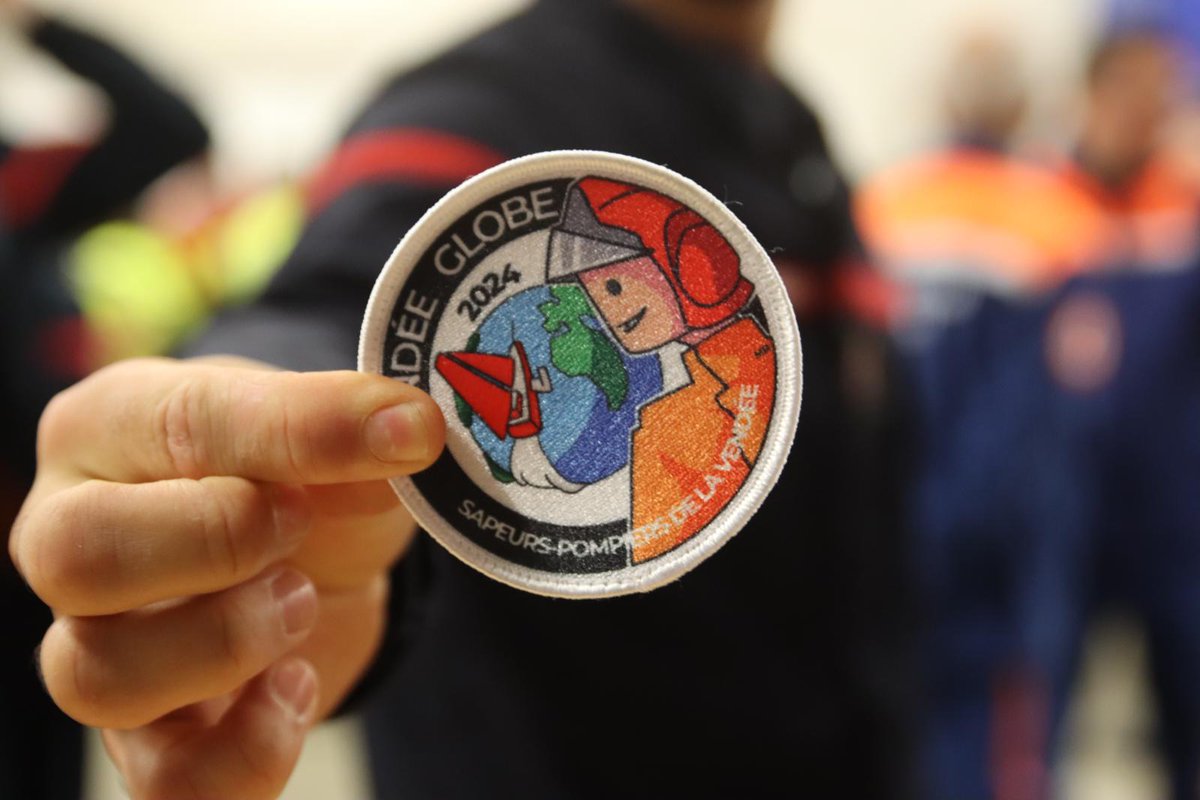 SDIS85's tweet image. Dispositif #VG2024
4⃣4⃣ SPP et SPV de SDIS des départements voisins et militaires des unités militaires de la sécurité civile complétaient le dispositif de sécurité Vendéen.
Merci aux @SDIS17 @SDIS_72 @SDIS50 @SDIS35officiel @SDIS_49 #uiisc
#SDIS56 @SDIS44