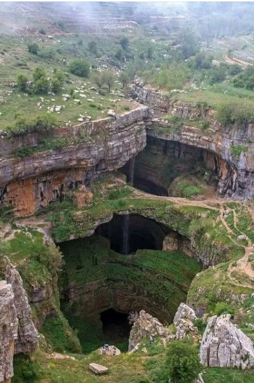 BLJapanTaiwan's tweet photo. Legit everything reminds me of #BL now. This sinkhole to me back to the puppet master in #WordOfHonor.  

#bromance #BLInRealLife https://t.co/3VK8th3kfy