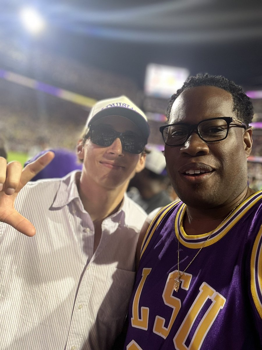 Shaun Mena tweet media