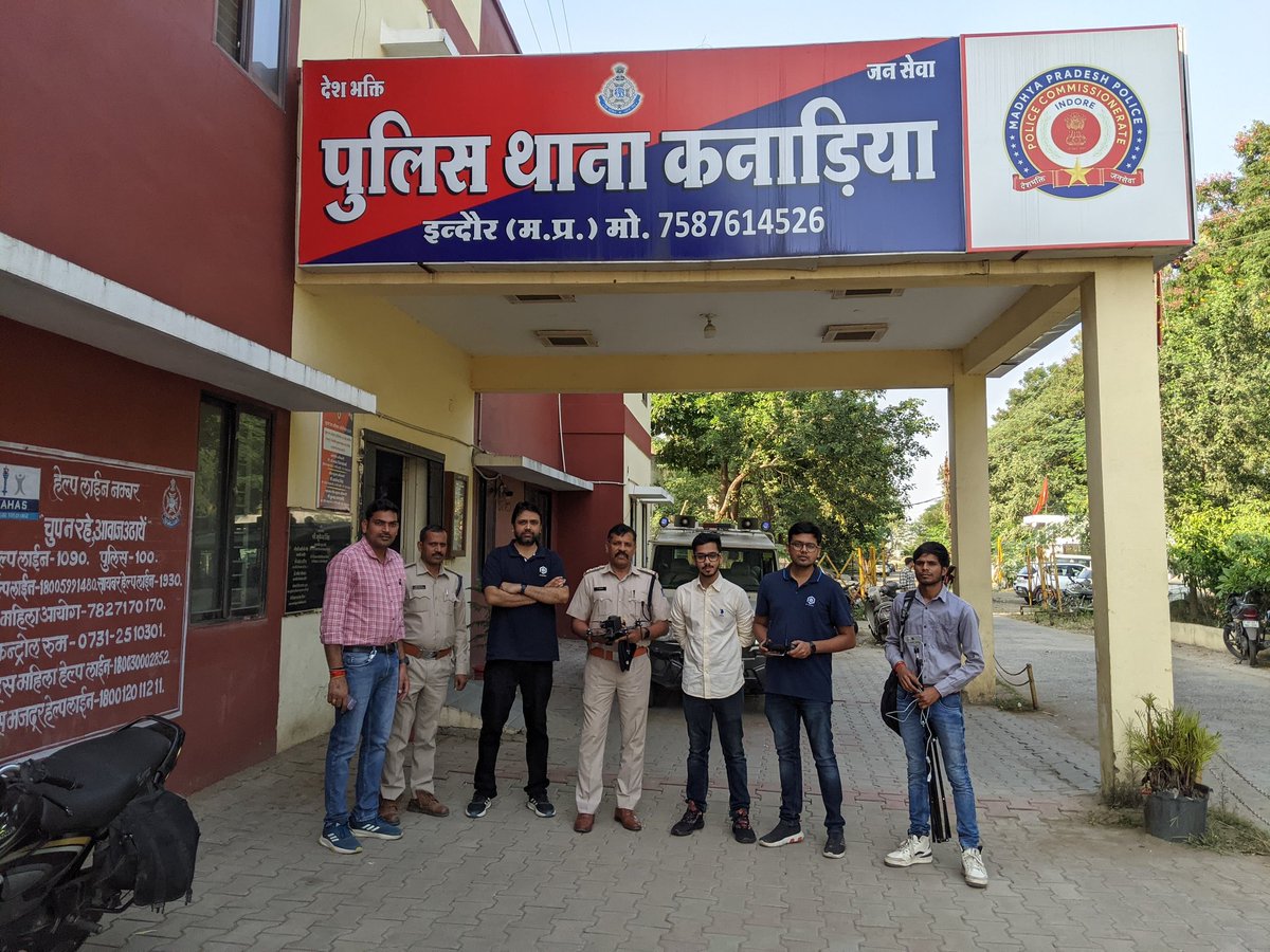dcpindore_zone2's tweet photo. Anti-Drone capability testing in collaboration with Pisarv technologies.
@CP_INDORE @DGP_MP @mohdept @projsindore @JansamparkMP #indore #drones https://t.co/MXK7nne5AI