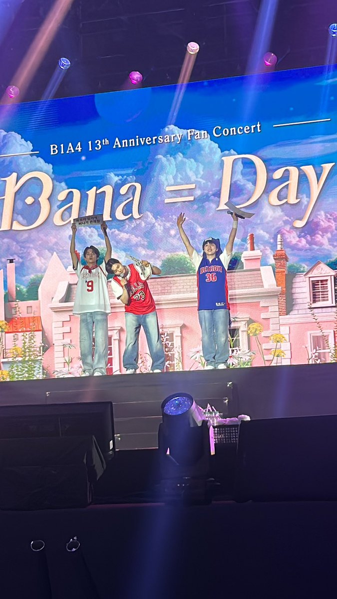 aa3220aa3220's tweet photo. First meet is on May 25th, 2017.
Second meet is on November  10th, 2024.
Thank you for coming and made my day again.
Looking forward to our next.
Again, 감사 하고 도 사랑해요.
#banadayinTaipei https://t.co/UeWHyMVG4Z