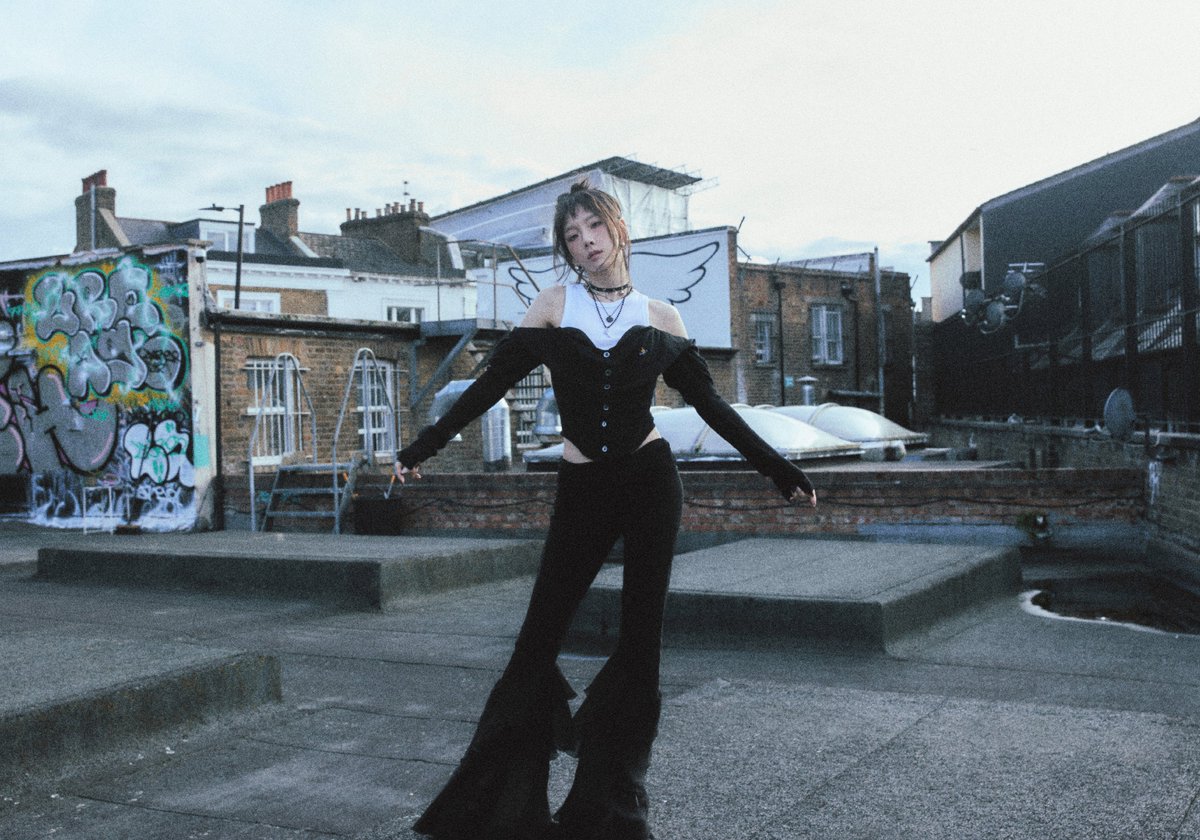 TAEYEONsmtown's tweet image. TAEYEON 태연 'Letter To Myself' From. TAEYEON 3 - Teaser Images 

TAEYEON 태연 The 6th Mini Album 〖Letter To Myself〗 
➫ 2024.11.18 6PM KST
💿 taeyeon.lnk.to/letter_to_myse… 

#태연 #TAEYEON 
#LetterToMyself #TAEYEONLetterToMyself
#소녀시대 #GirlsGeneration