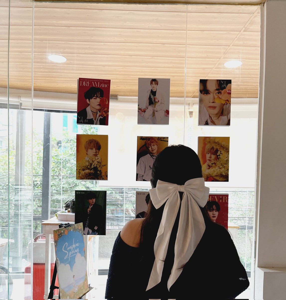 sarasarahae's tweet photo. happy lele day! 🏵️
all the way from tarlac, travelled to join the early celebration. I had a chen-ful-le day 🧡
thank you @KH1000LE_PH for this event 🫶🏻
#BloomWithCHENLE https://t.co/t18aLgypk3