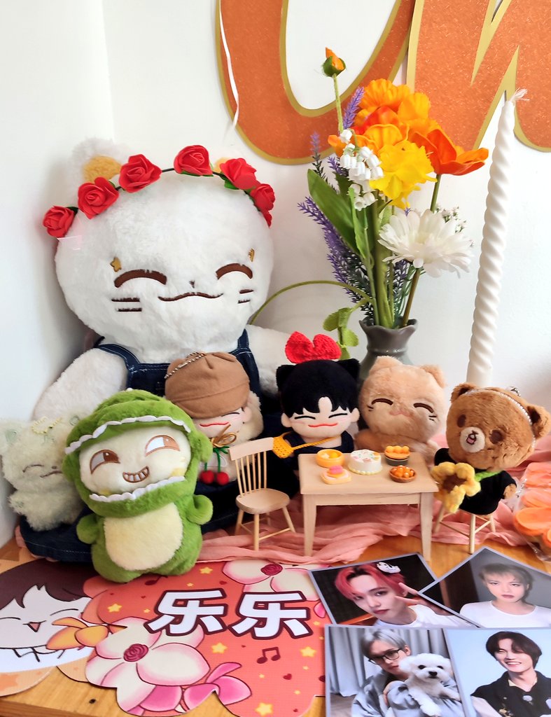 sarasarahae's tweet photo. happy lele day! 🏵️
all the way from tarlac, travelled to join the early celebration. I had a chen-ful-le day 🧡
thank you @KH1000LE_PH for this event 🫶🏻
#BloomWithCHENLE https://t.co/t18aLgypk3
