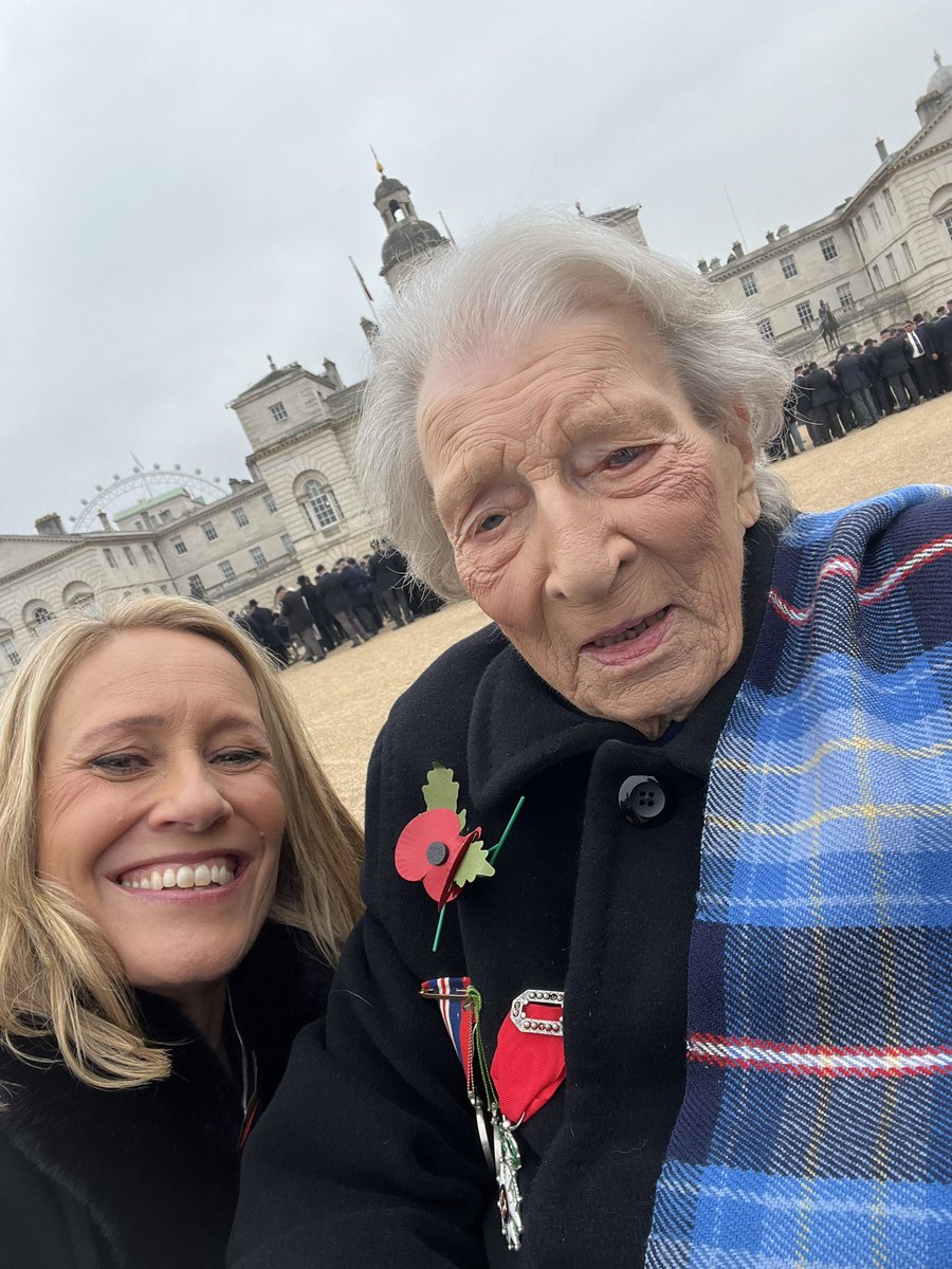 sophieraworth tweet media