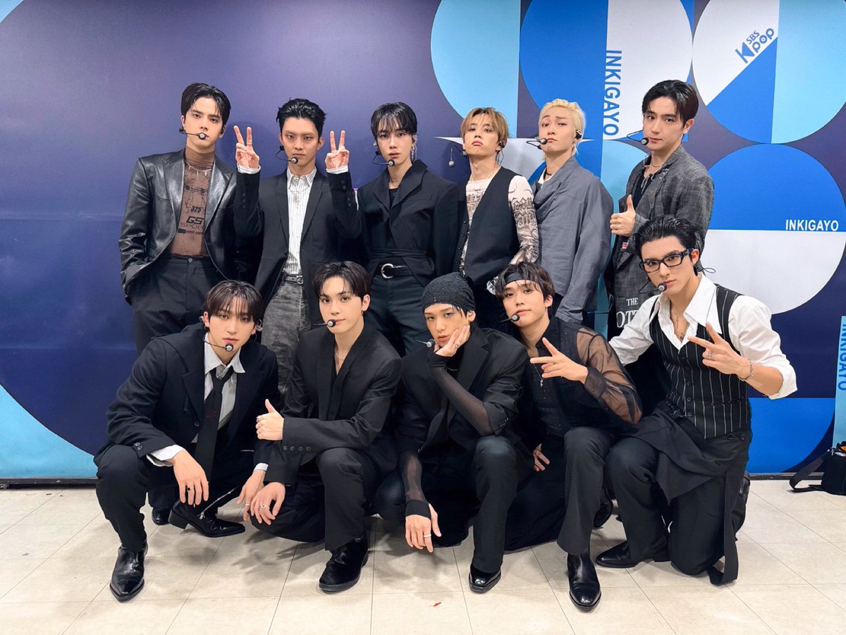 IST_THEBOYZ's tweet image. [📸] 더보이즈 인기가요 &amp;amp; 9th MINI ALBUM [導火線] 발매 기념 팬사인회 완료✨ TRIGGER 음악방송 막방 끝🥲 짧게 느껴져서 조금 아쉽지만 알찬 2주였습니다❤️‍🔥 많은 사랑과 응원 보내 주신 더비들 고마워요🥰

#THEBOYZ #더보이즈
#導火線 #도화선 #TRIGGER