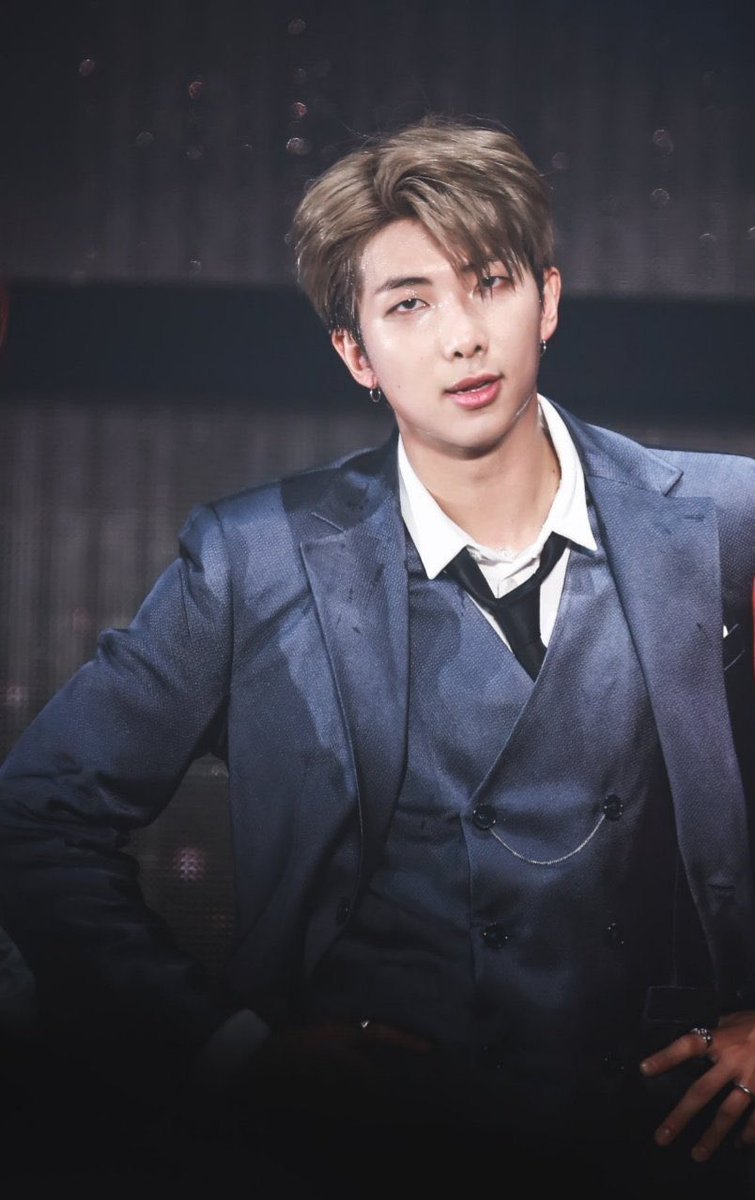 참 리더 참 아티스트 김남준💜

I vote #RM for #2024MAMAVOTE