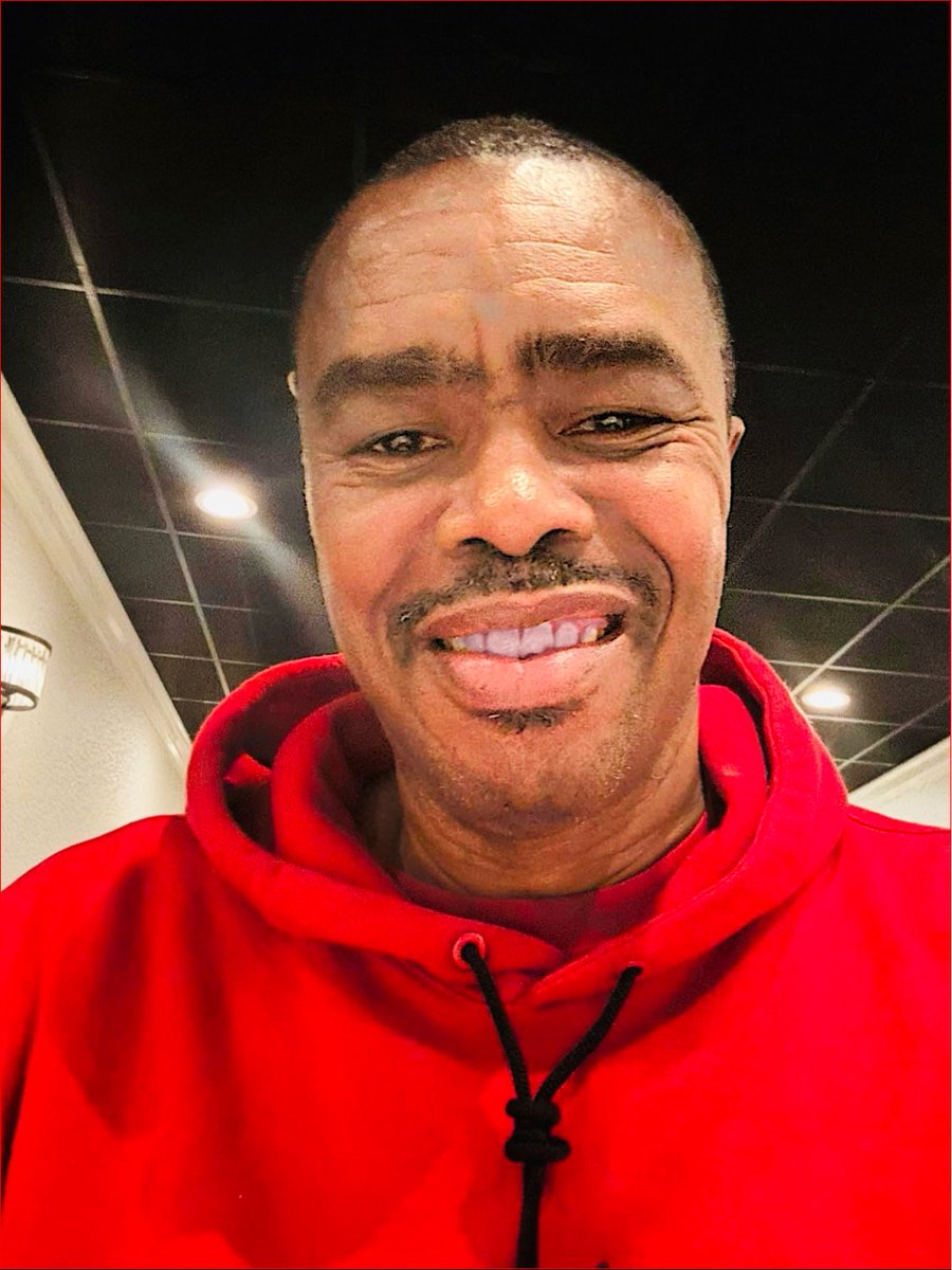 Check out this photo I took #SelfieEditor itunes.apple.com/app/id10565213…