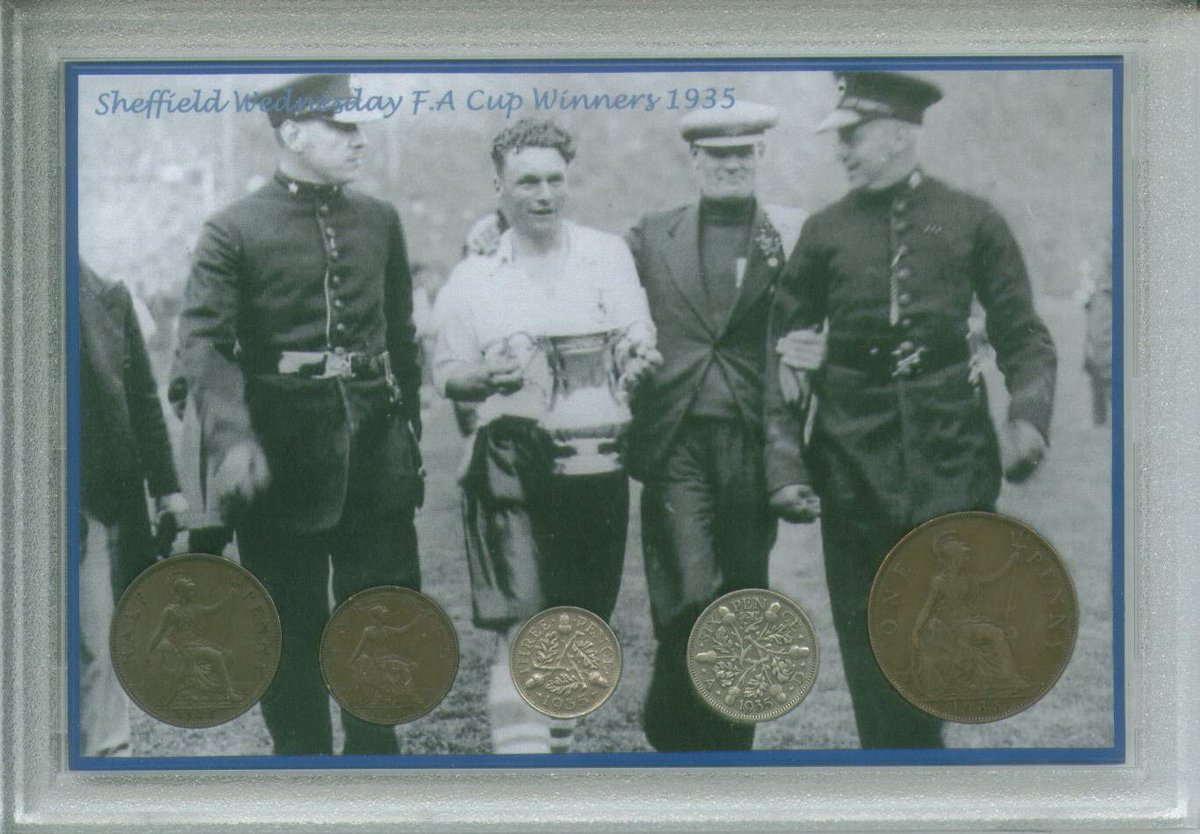 CoinGifts's tweet photo. 10th Nov 1964:
Former Sheffield Wednesday striker Guy Whittingham was born #OTD 60 years ago.

An Ideal Vintage Birthday / Christmas Gift Idea for a #SWFC #SheffWed #SheffieldWed #Wednesday #Owls🦉 Fan #SHUSHW #RonnieStarling

1935 FA Cup Final Winners

➡️ https://t.co/gj6V66VzAf https://t.co/yVqenOIvJD