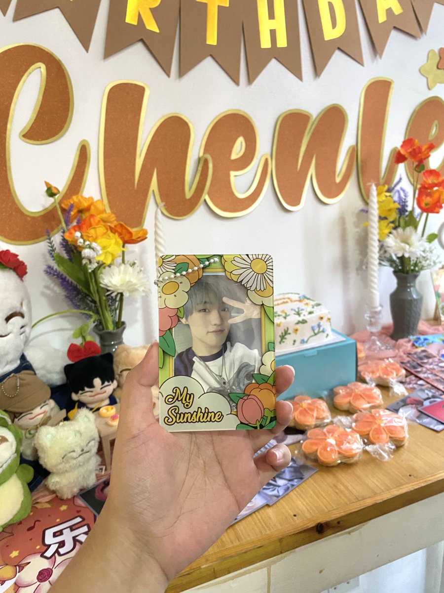 dokitokkie's tweet photo. it’s been a chenleful day today! thank you so much to @KH1000LE_PH for starting off chenlevember celebrations so beautifully 🥺🩵
#BloomWithCHENLE https://t.co/B7kS7KWxqa