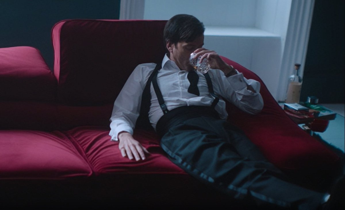 donor_xp's tweet photo. Minecraft drinking sound*
Jealous of Tony Baddingham day 21
#Rivals #DavidTennant https://t.co/bO3QVFJ65o