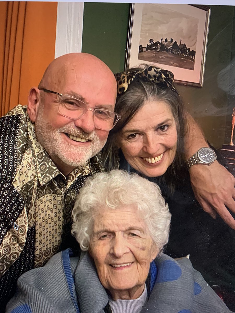 cefin roberts tweet media