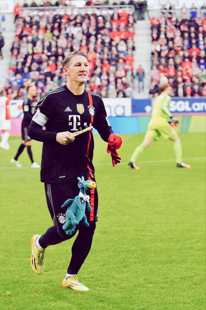 Maria Neubauer 🥨 (@neubauer_maria) on Twitter photo 