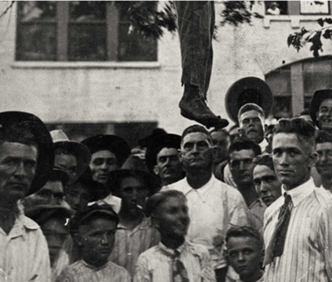 BreakingBrown's tweet image. Amnesia &amp;amp; denial are the fuel that run America.