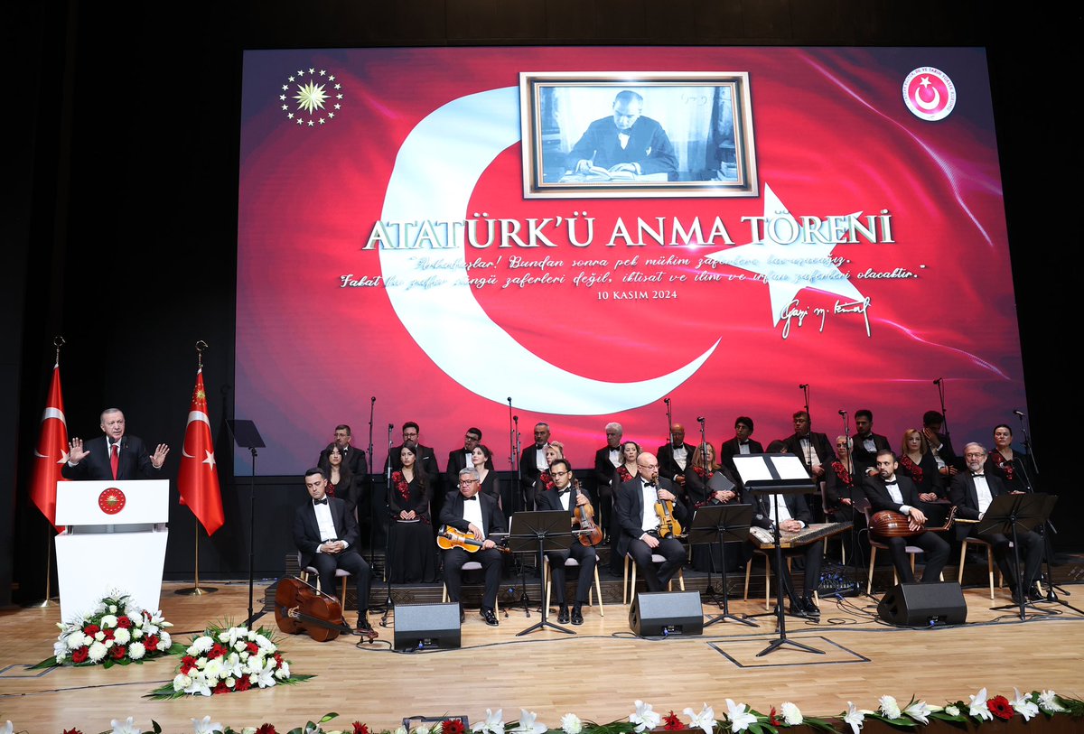 tcbestepe's tweet photo. “Bu milletin birlik ve beraberliğini bozmaya yönelik her söz ve eylem Gazi Mustafa Kemal’in emanetine ihanettir” https://t.co/5WyiUVQbks https://t.co/AIuks2LJAR
