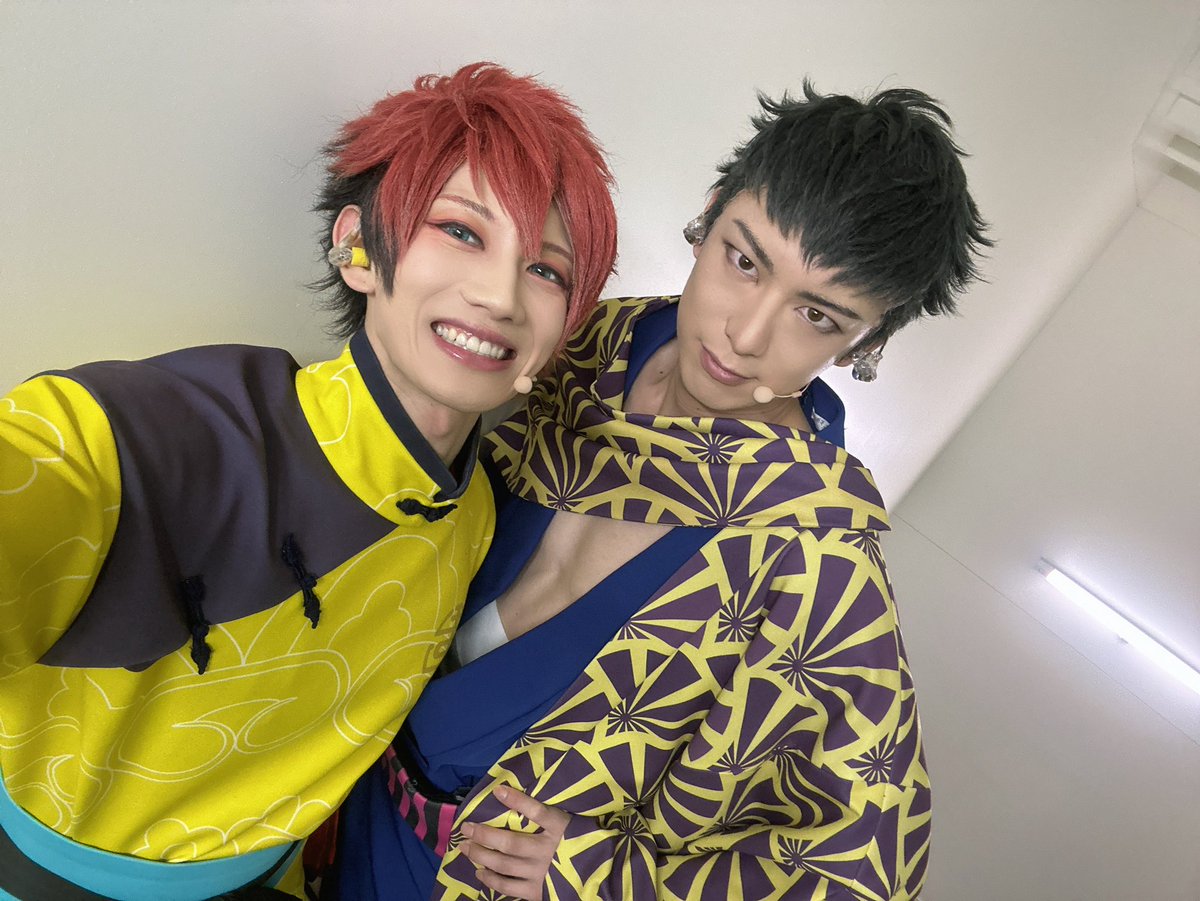 akazawa_taro's tweet photo. みんなと撮れたよ☺️

#フォーライ https://t.co/nOdcqalGcm