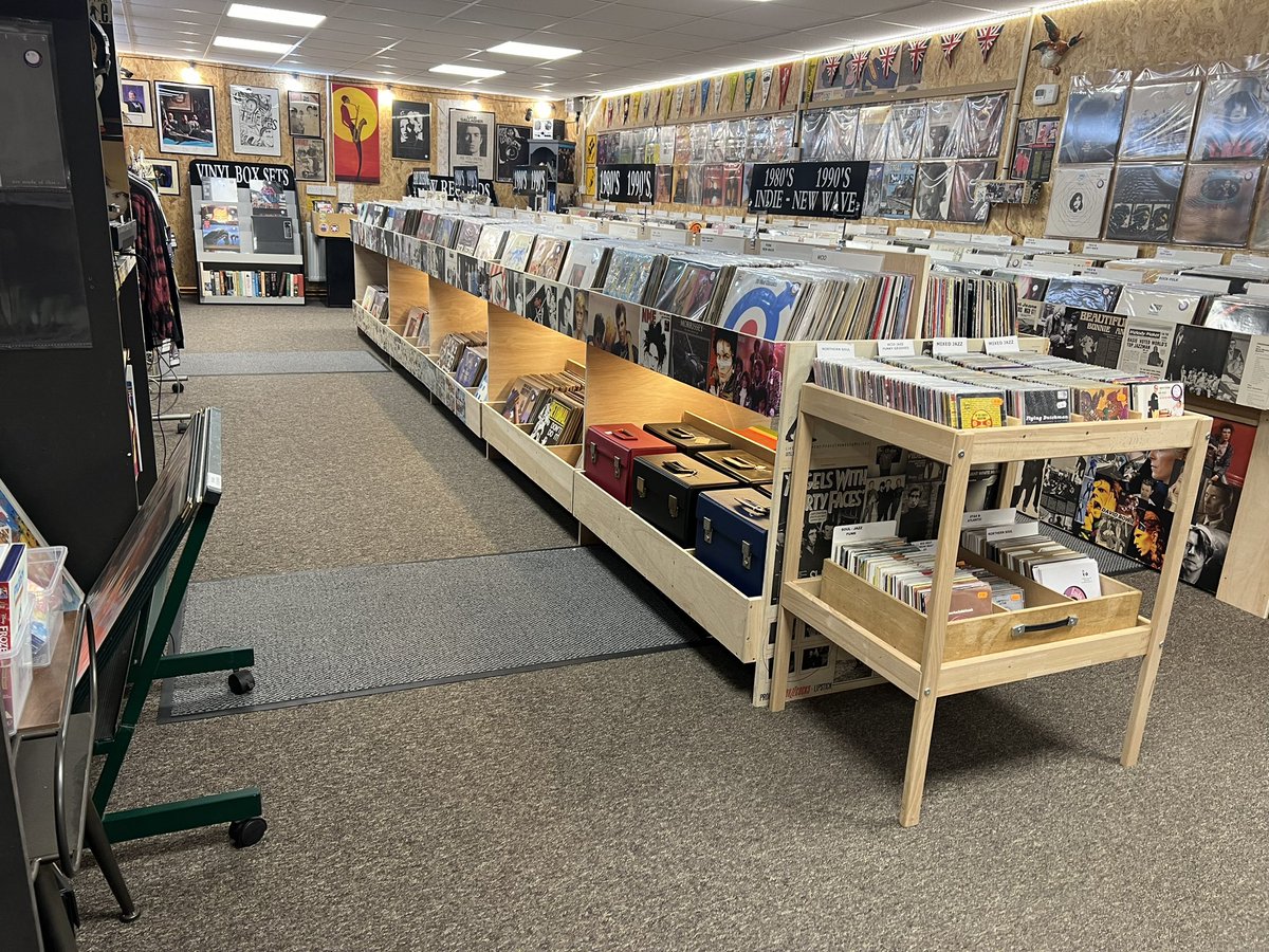 Our new record store.❤️
.
.
.
.
.
#records #recordstore #vinyl #recordshop #RecordCollector
