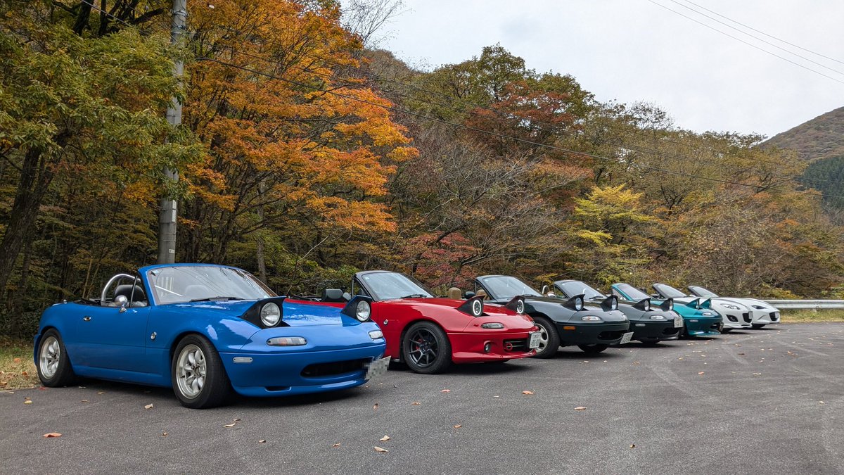 kurakakeRSC's tweet photo. 倉掛ロードスター倶楽部 秋のツーリング。
新規メンバーも加わり倉掛ロードスター倶楽部は元気です🌵🌵

#オンラインロードスターミーティング https://t.co/ymaK33UiBZ