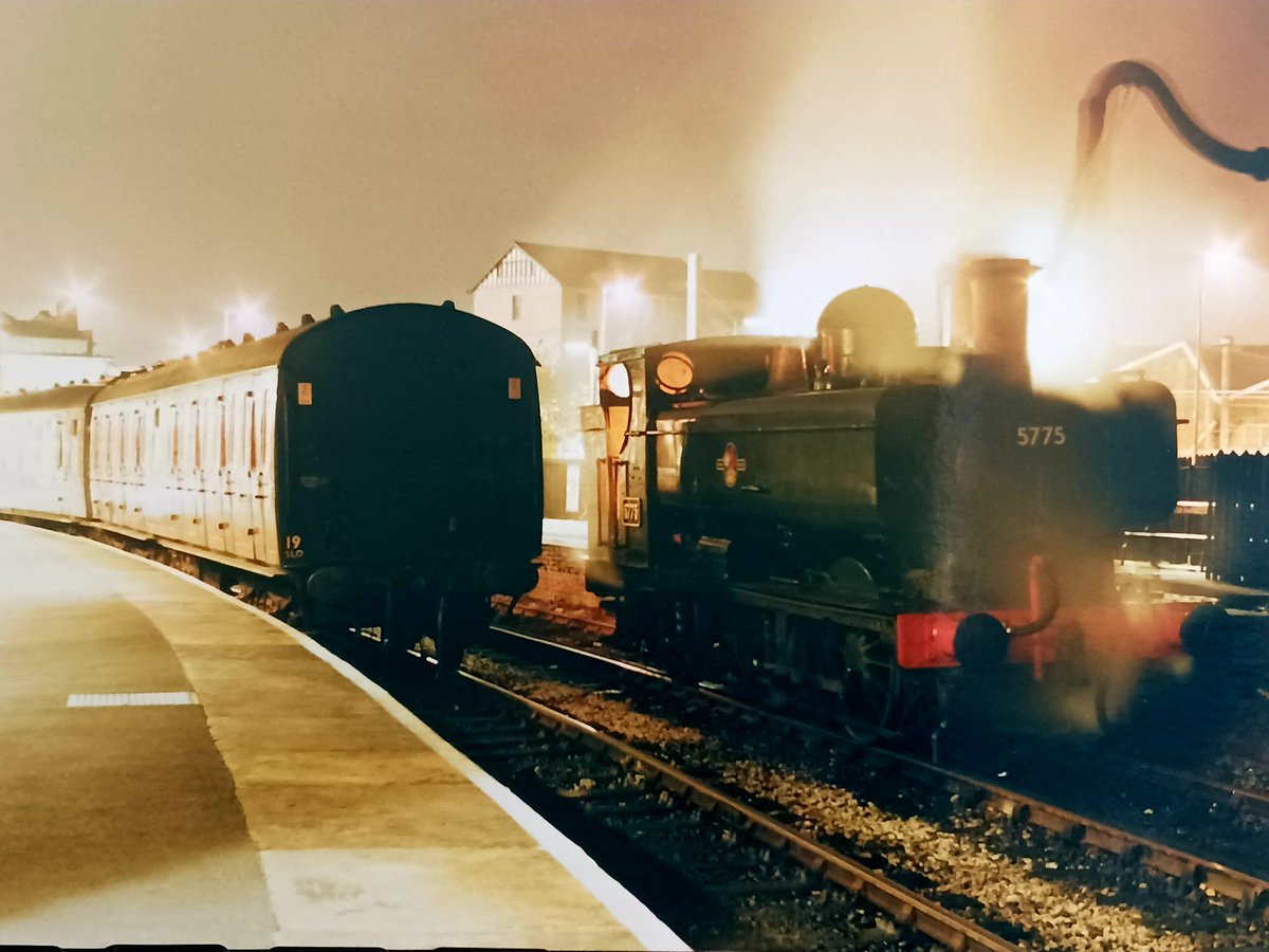 Invermuir's tweet image. Steam heat Sunday at the KWVR. #tmrguk #KWVR #Steam.